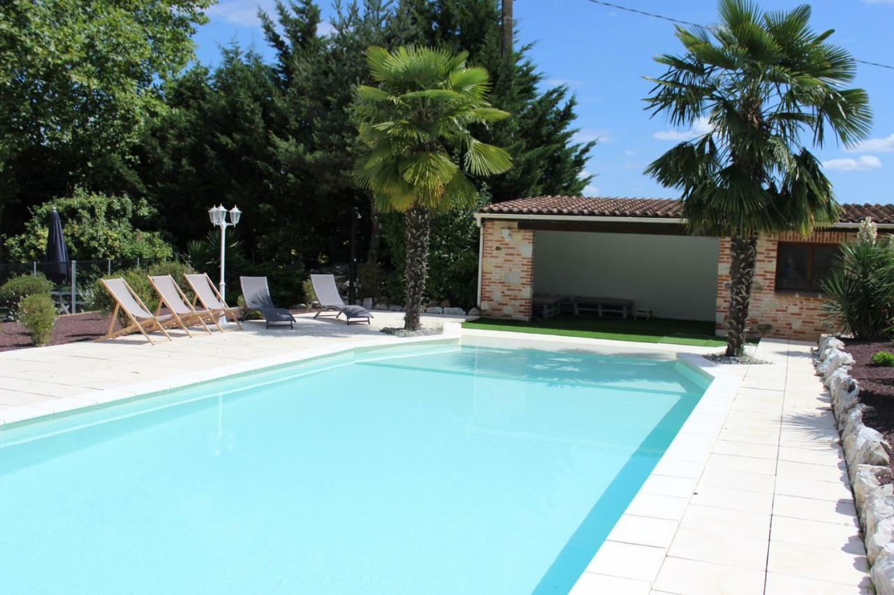 Bed and Breakfast Le Mas De Briquepierre Caraman Exterior foto